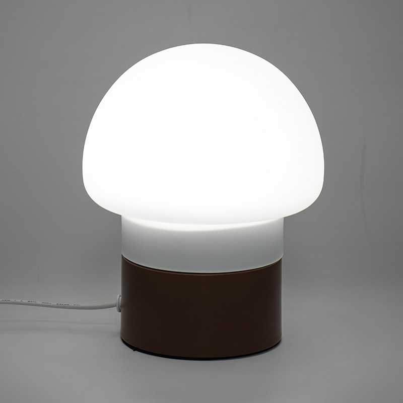 LED soppbordlampe