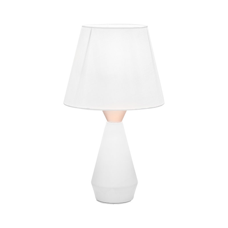 Retro europeisk metalllampe