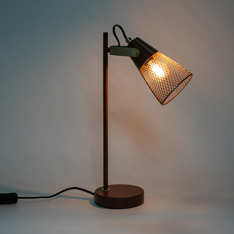 Hotell soverom metall hul jernbordlampe