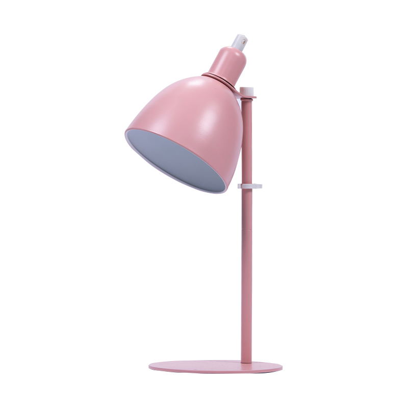 Rosa metallbordlampe